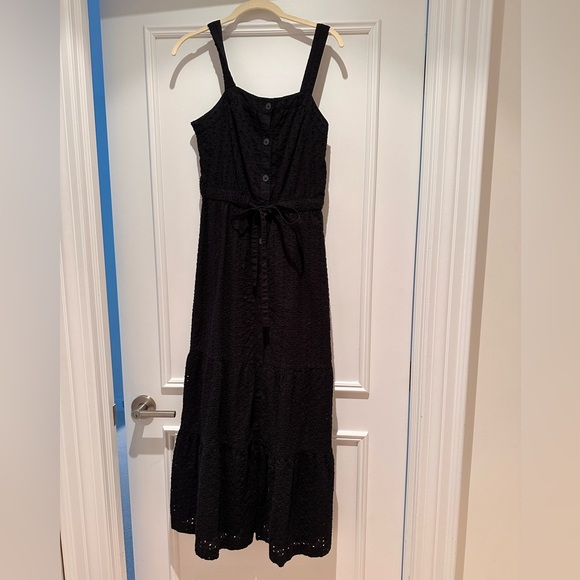 Black GAP Eyelet MIDI Dress - Picture 2 of 5
